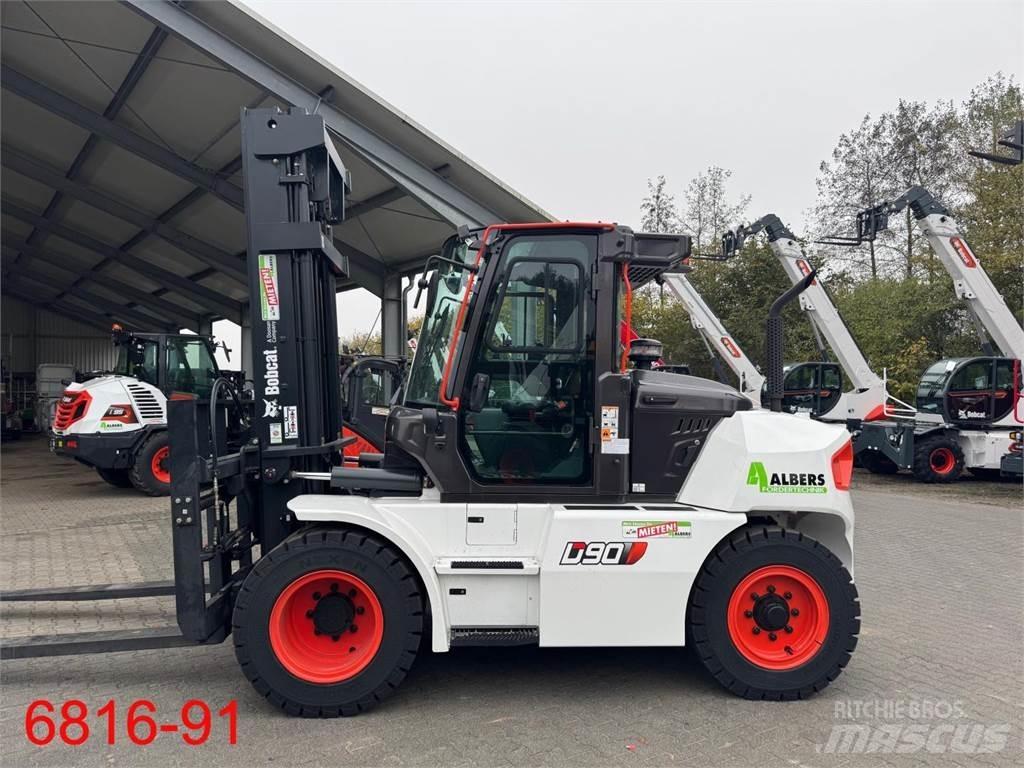 Bobcat D 90 S-9 Tehnika ar dīzeļa dzinēju