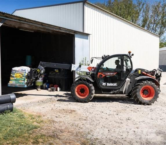 Bobcat TL 3070 75V Teleskopiskie manipulatori