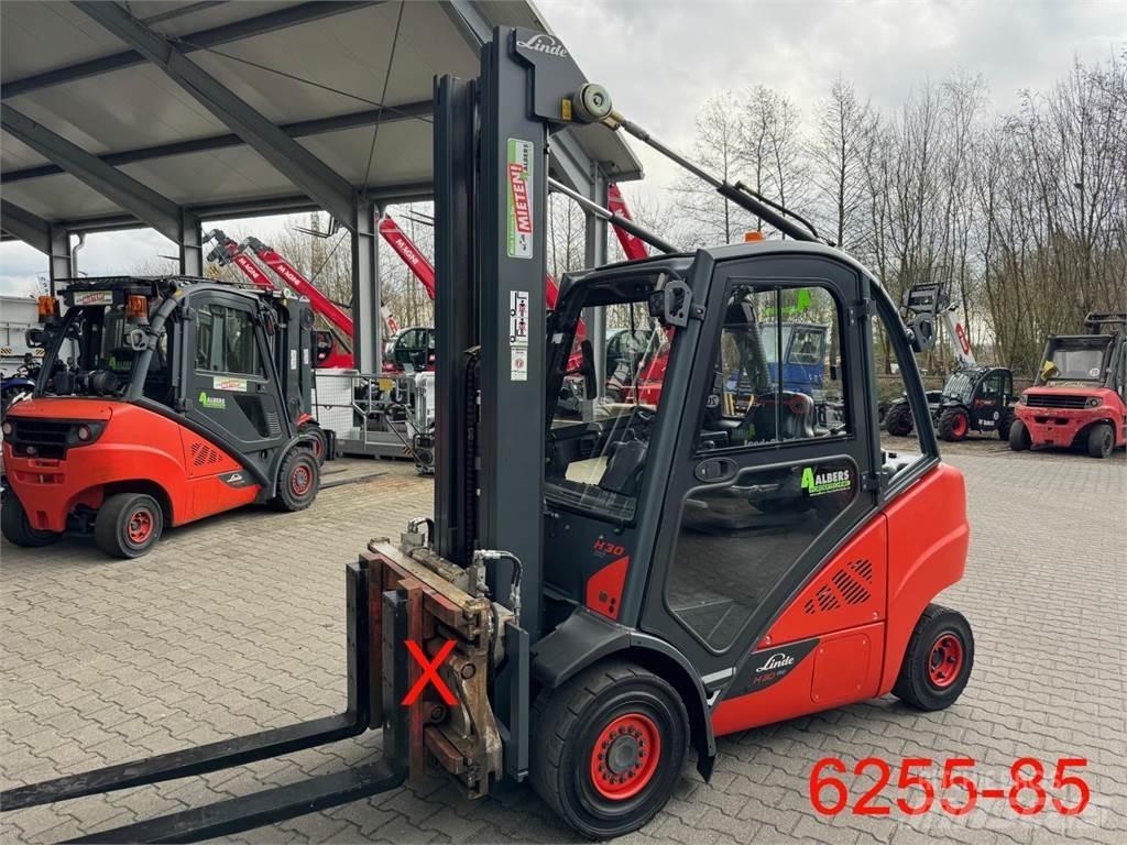 Linde H 30 D 02 EVO Tehnika ar dīzeļa dzinēju