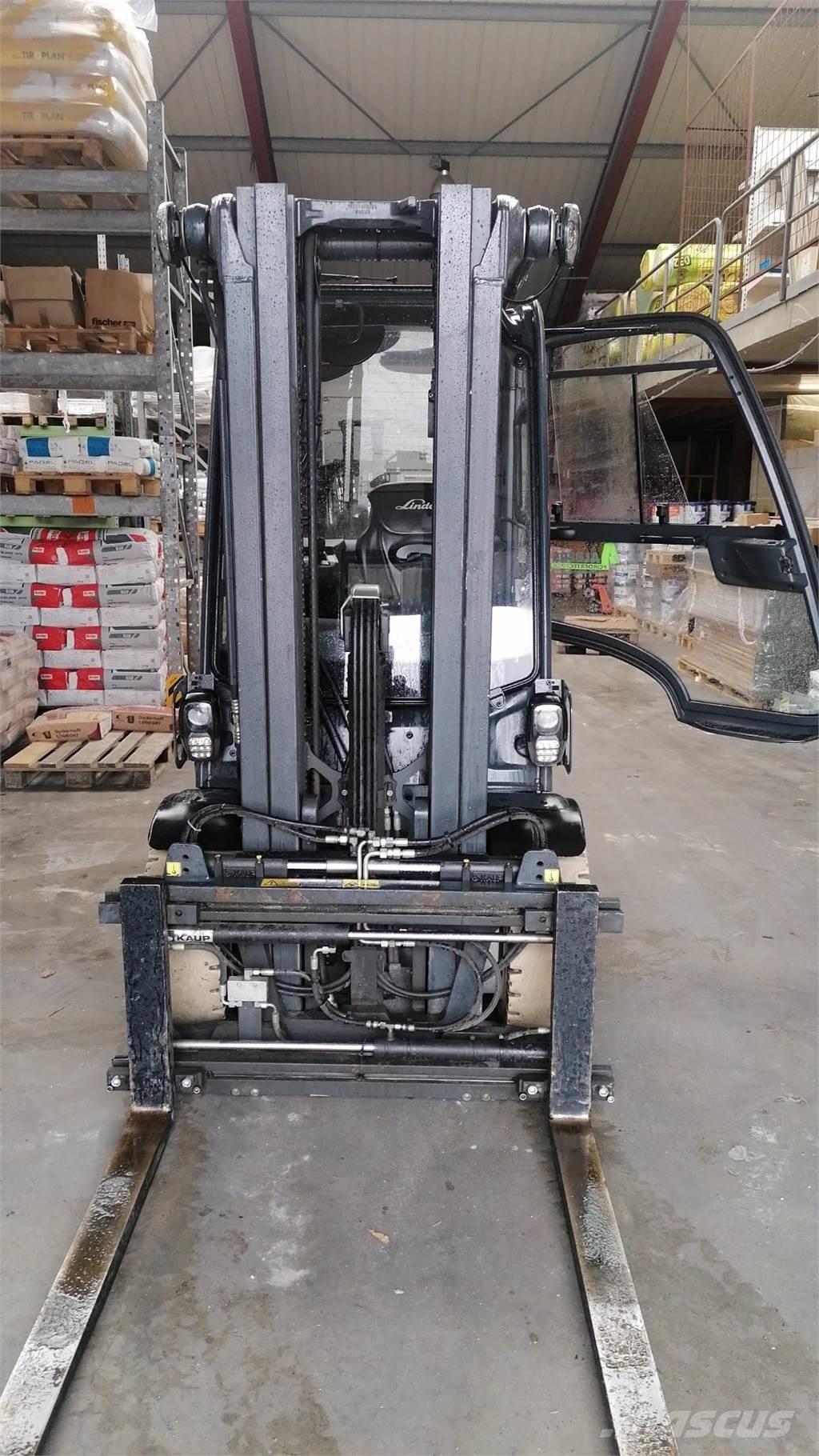 Linde H 35 D - 01 Tehnika ar dīzeļa dzinēju