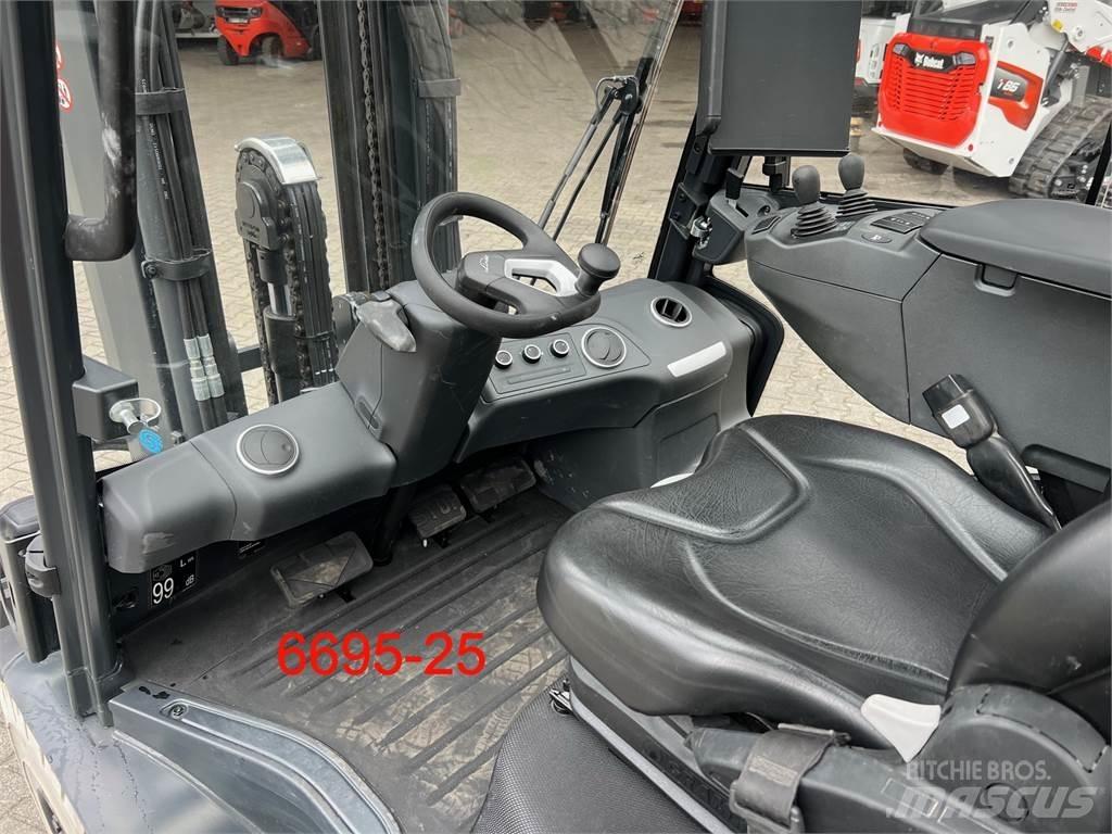 Linde H 50 D Tehnika ar dīzeļa dzinēju