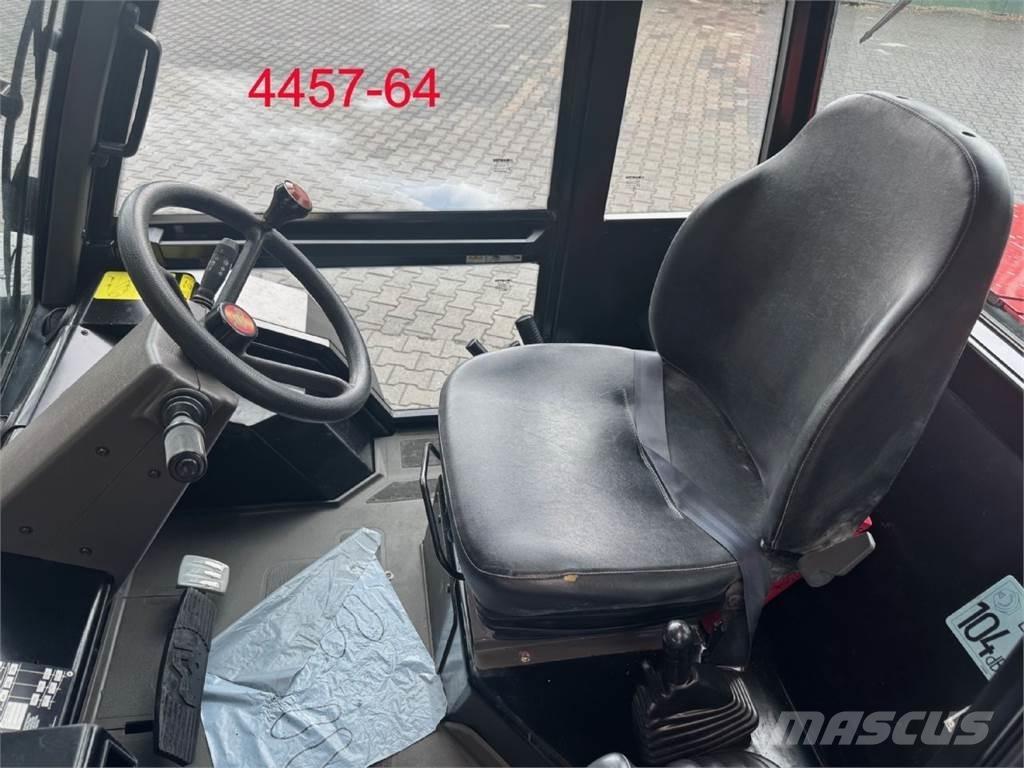 Manitou M 30 - 4 Apvidus autokrāvējs