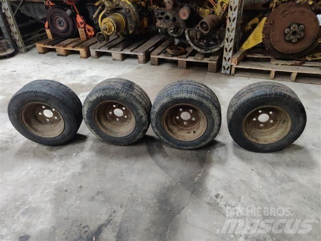  10 195/55R10 Auto pārvadāšanas treileri