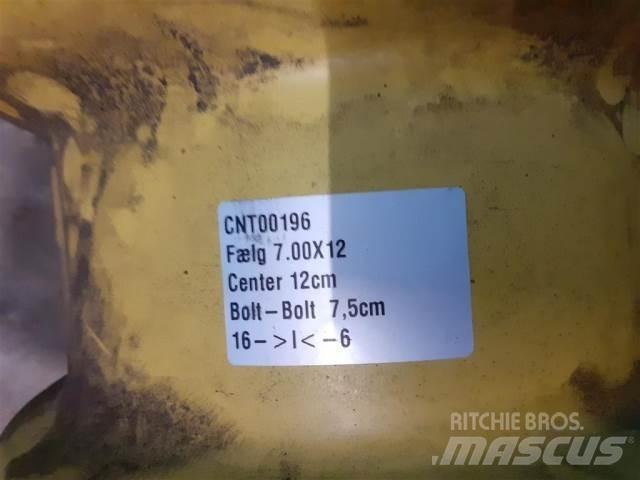  12'' 7.00x12 Riepas, riteņi un diski
