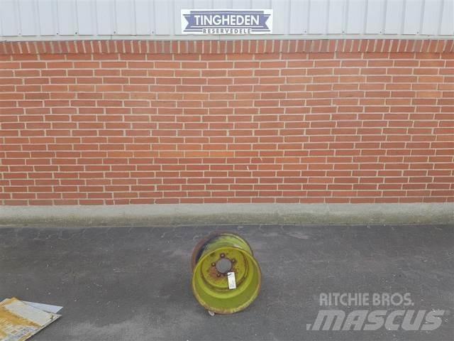  15 9.00X15 Riepas, riteņi un diski