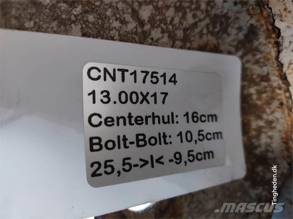 17 13.00X17 Riepas, riteņi un diski