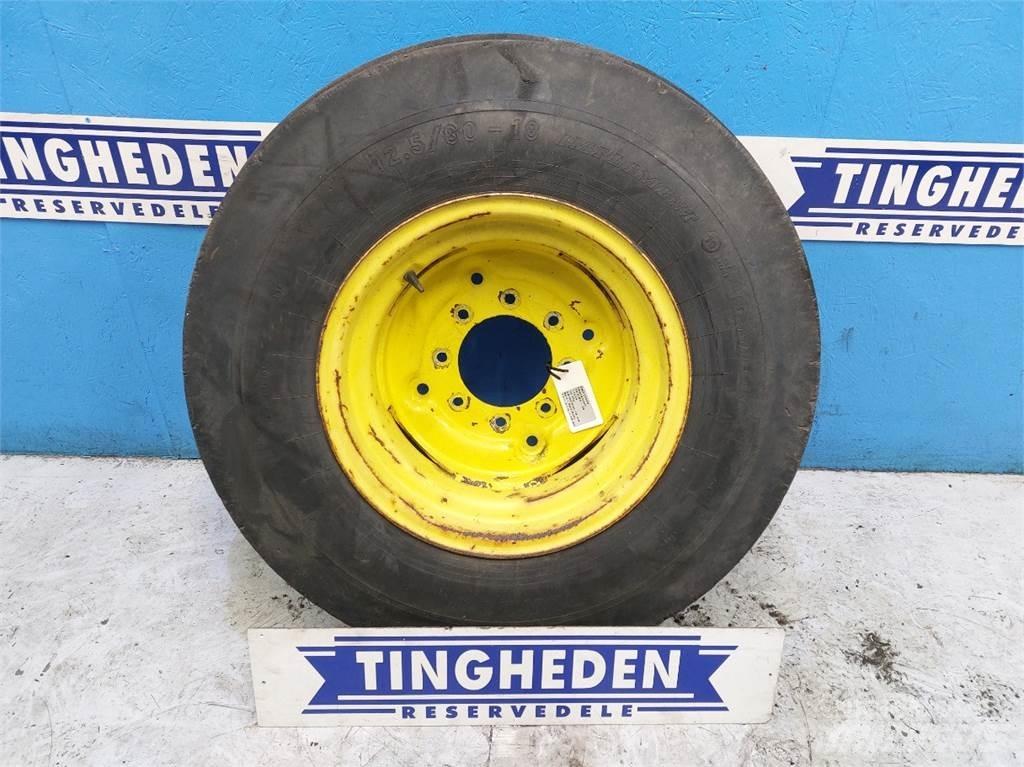  18 12.5/80-18 Riepas, riteņi un diski