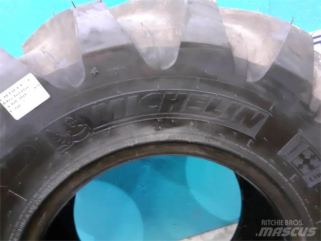  18 340/80R18 Riepas, riteņi un diski