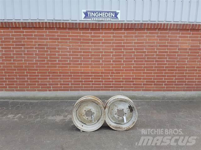  18 5.50FX18 Riepas, riteņi un diski