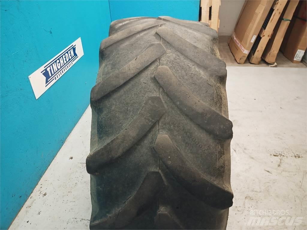  24 420/70R24 Riepas, riteņi un diski