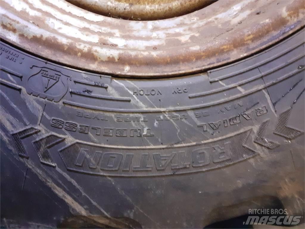  24 460/70R24 Riepas, riteņi un diski