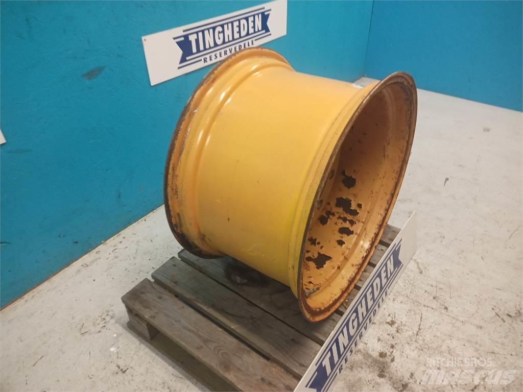  24 W15LX24 Riepas, riteņi un diski