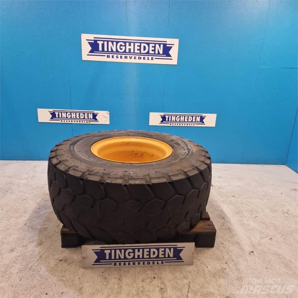  25 20.5R25 Riepas, riteņi un diski