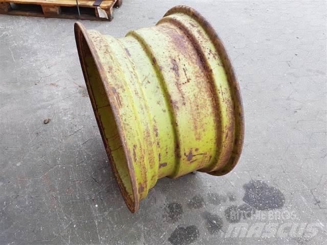  26 DW14X26 Riepas, riteņi un diski