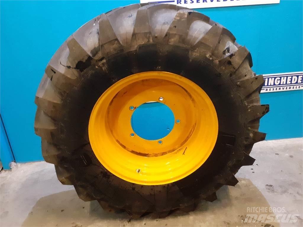  28 440/80R28 Riepas, riteņi un diski