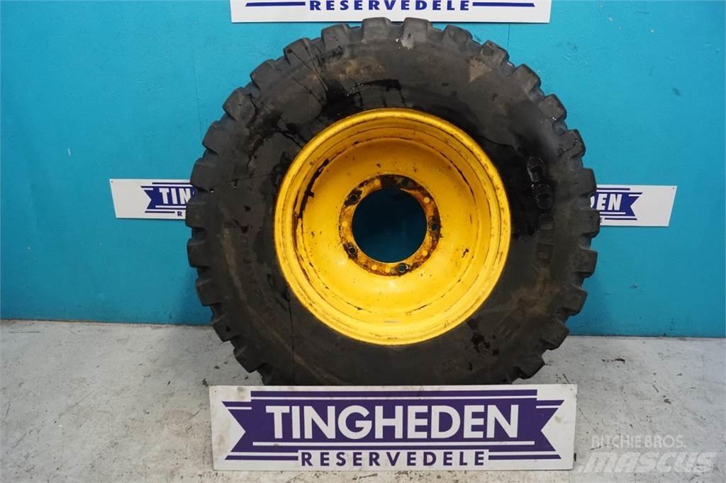  28 440/80R28 Riepas, riteņi un diski