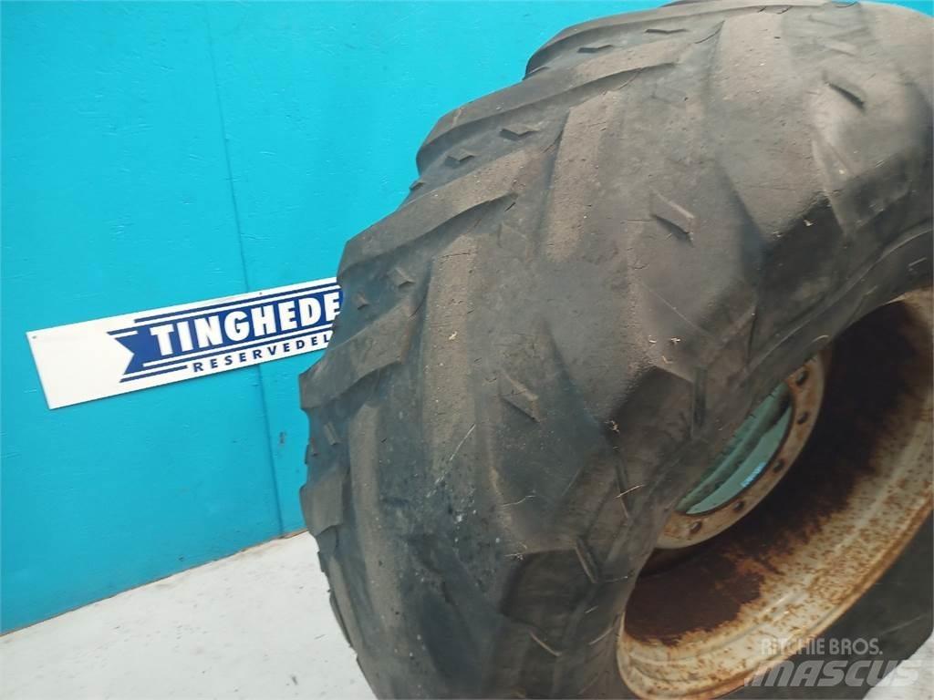  28 540/65R28 Riepas, riteņi un diski