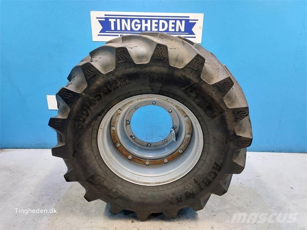  28 600/65R28 Riepas, riteņi un diski