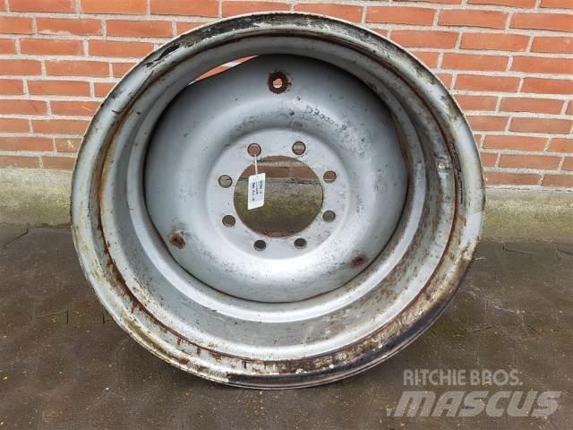  30 DW16X30 Riepas, riteņi un diski