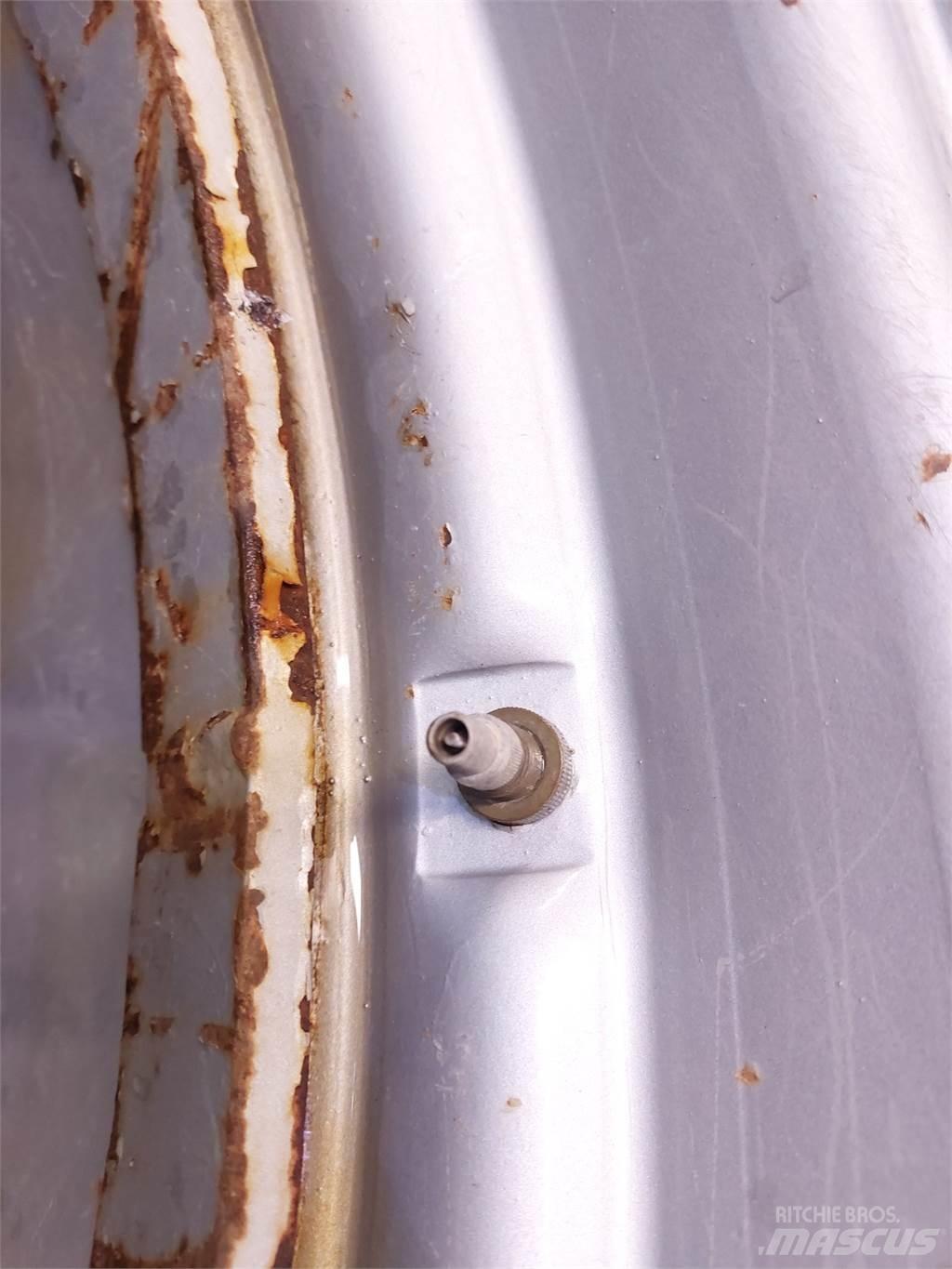  42 650/65 R42 Riepas, riteņi un diski