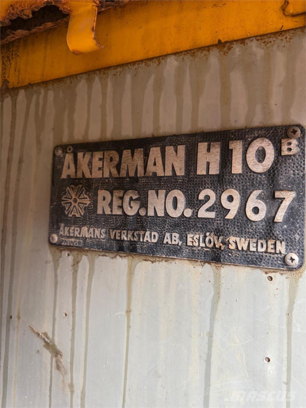 Åkerman H10B Kāpurķēžu ekskavatori