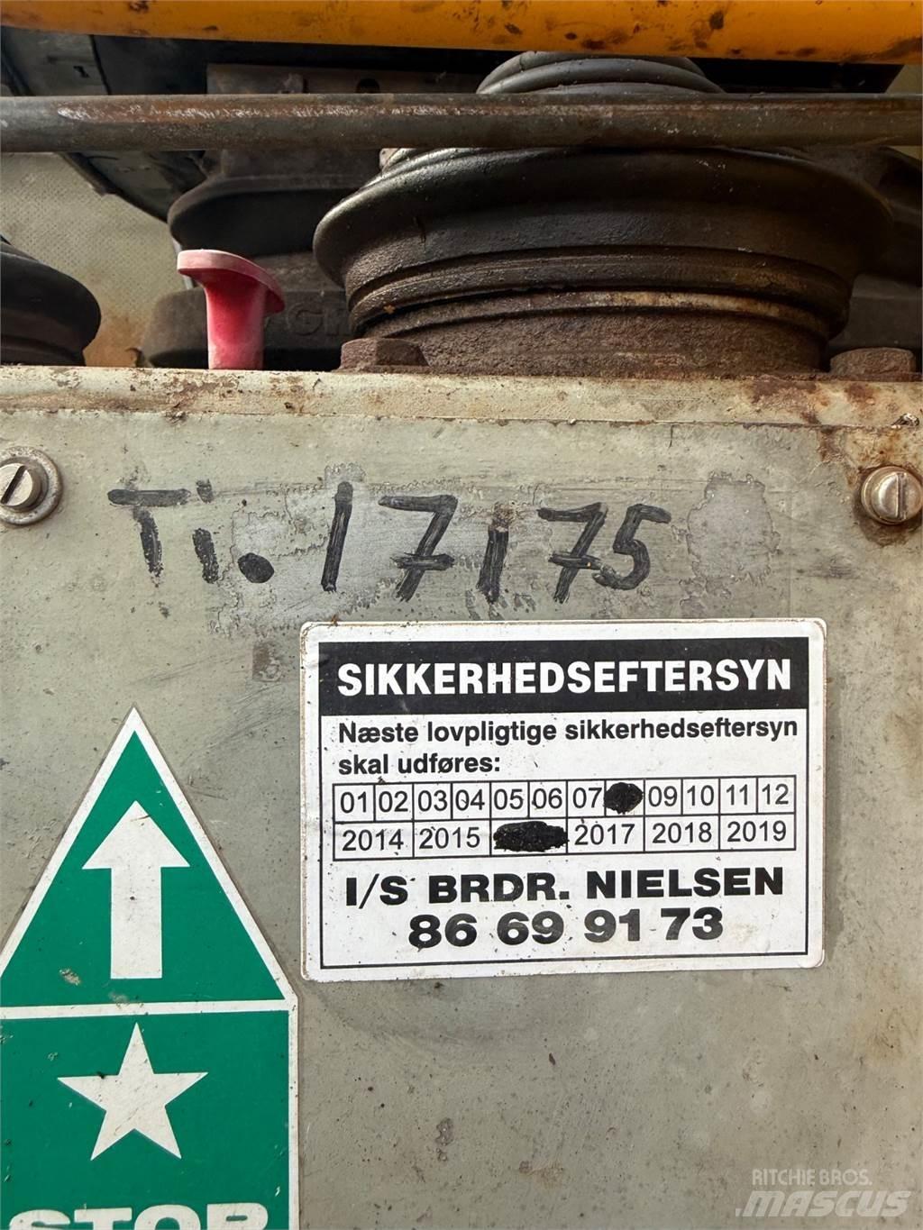 Åkerman H14B Kāpurķēžu ekskavatori