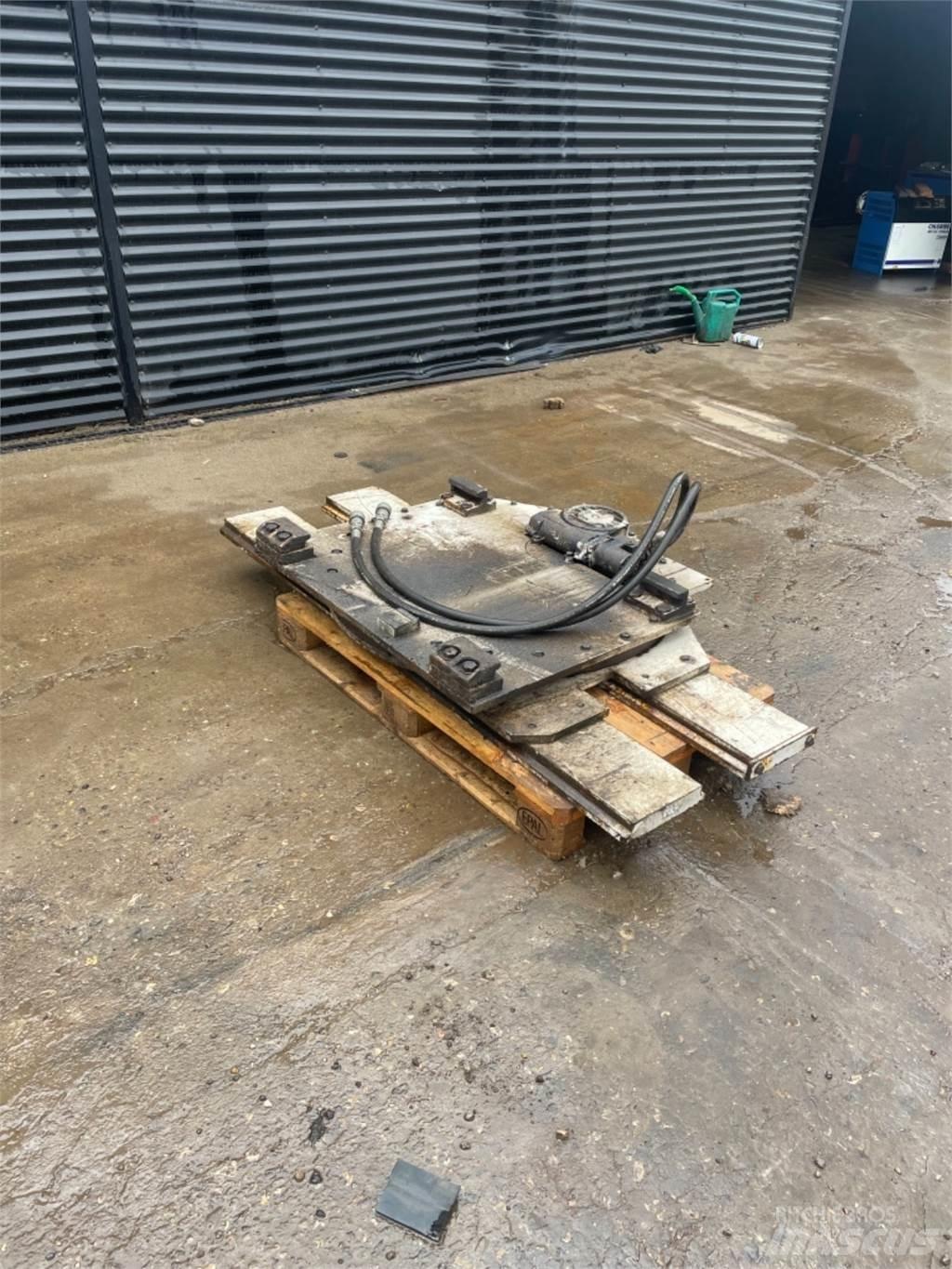 Cascade 5600kg Rotators