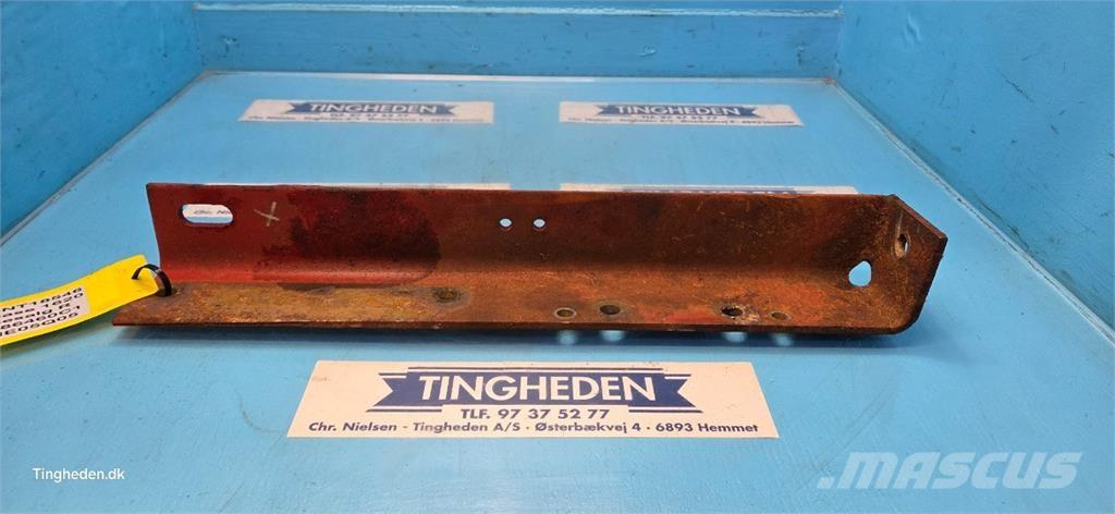 CASE 1620 Ražas novākšanas kombainu papildaprīkojums