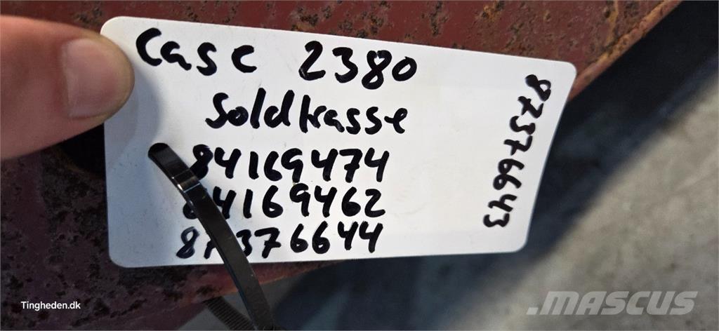CASE 2380 Smilšu un sāls kaisītāji