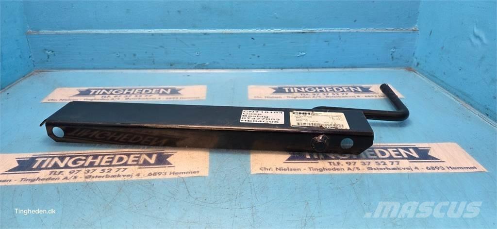 CASE 5088 Ražas novākšanas kombainu papildaprīkojums