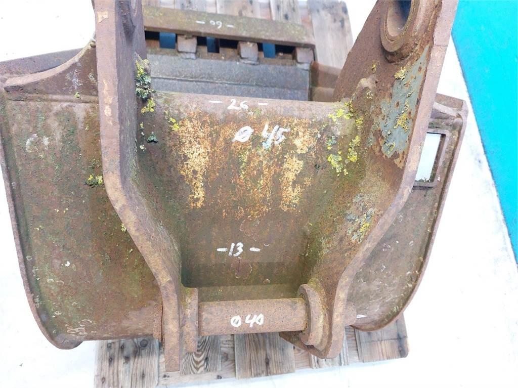 CASE 580 Kausi