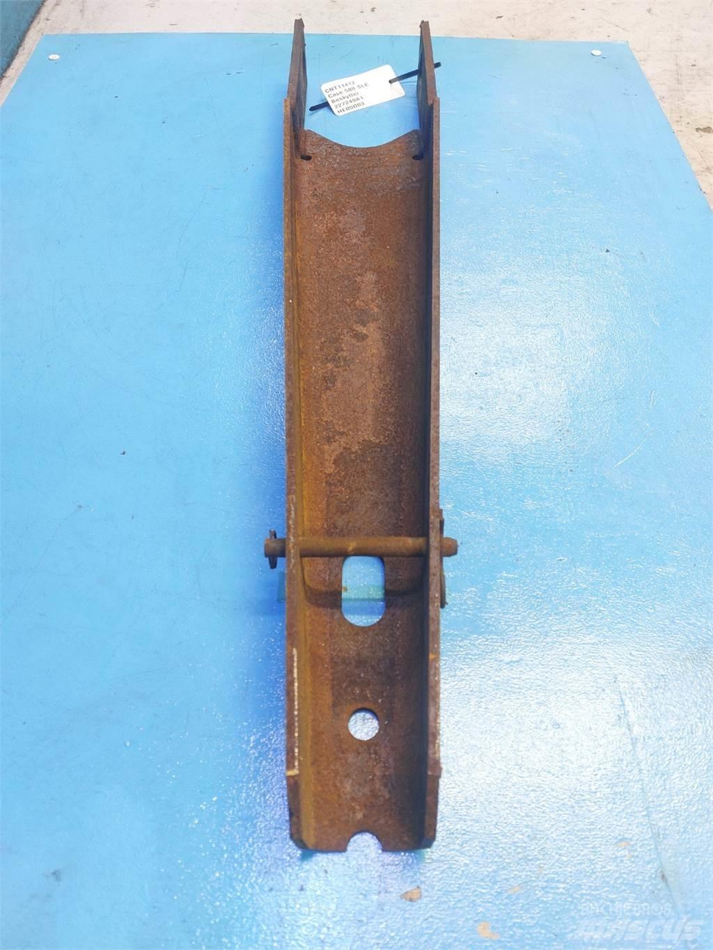 CASE 580 SLE Strēles un kausi