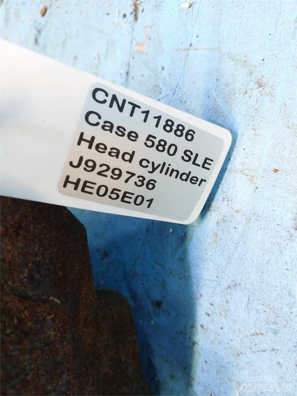 CASE 580 SLE Dzinēji