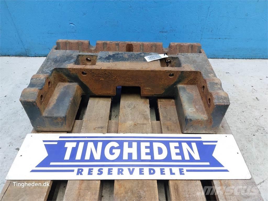 CASE 844XL Priekšējie svari