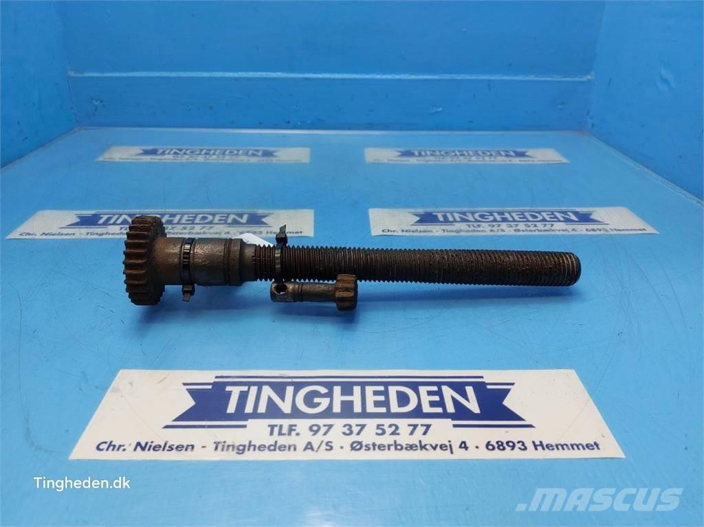 CASE 844XL Cits traktoru papildaprīkojums