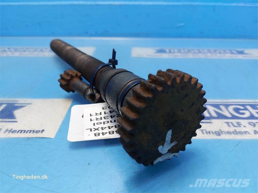 CASE 844XL Cits traktoru papildaprīkojums