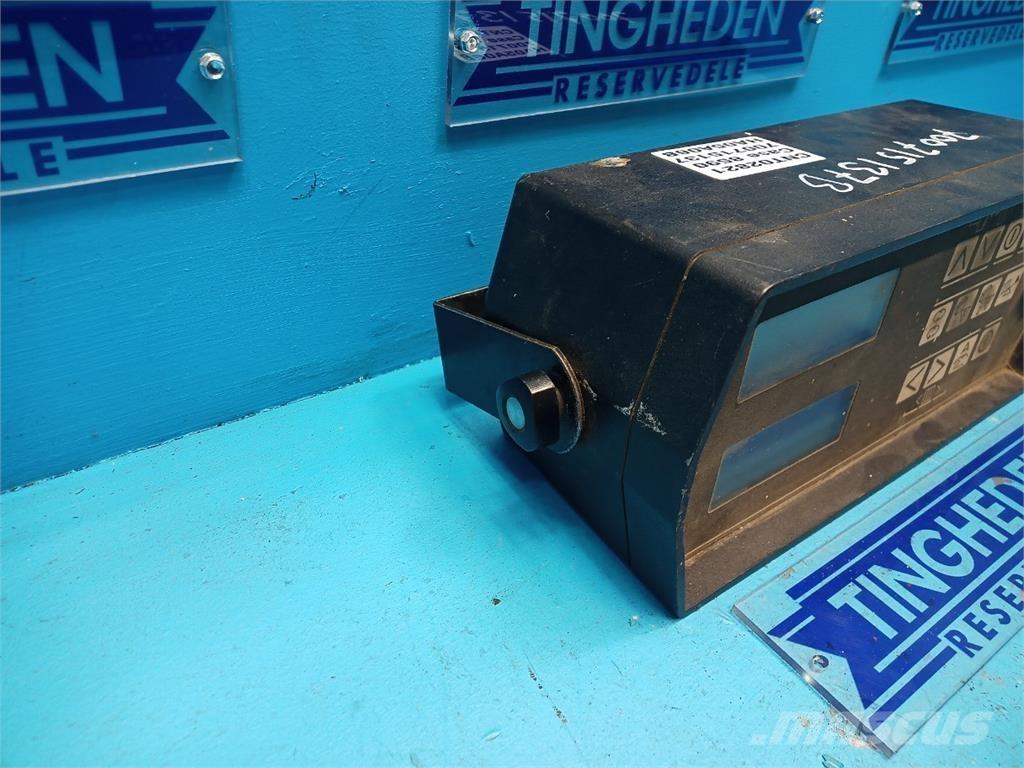 CASE 8590 Elektronika