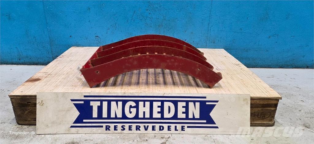 CASE 9010 Ražas novākšanas kombainu papildaprīkojums