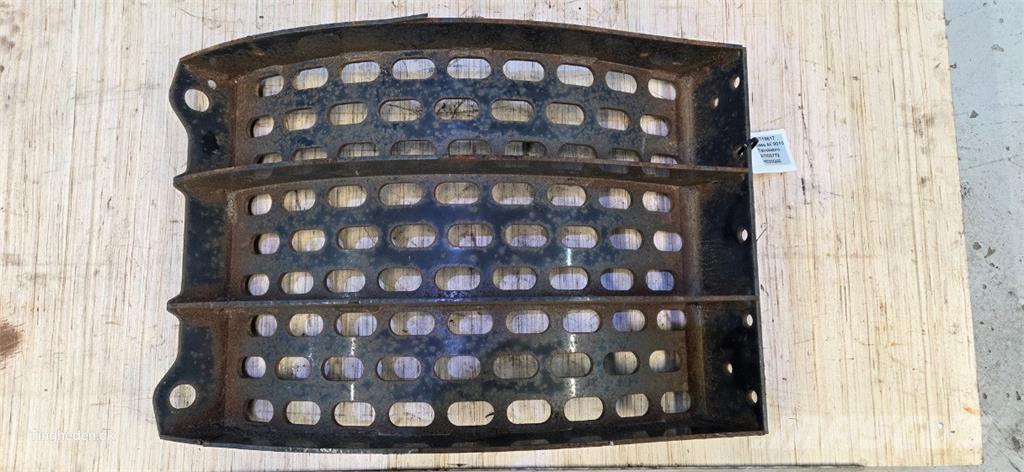 CASE 9010 Ražas novākšanas kombainu papildaprīkojums