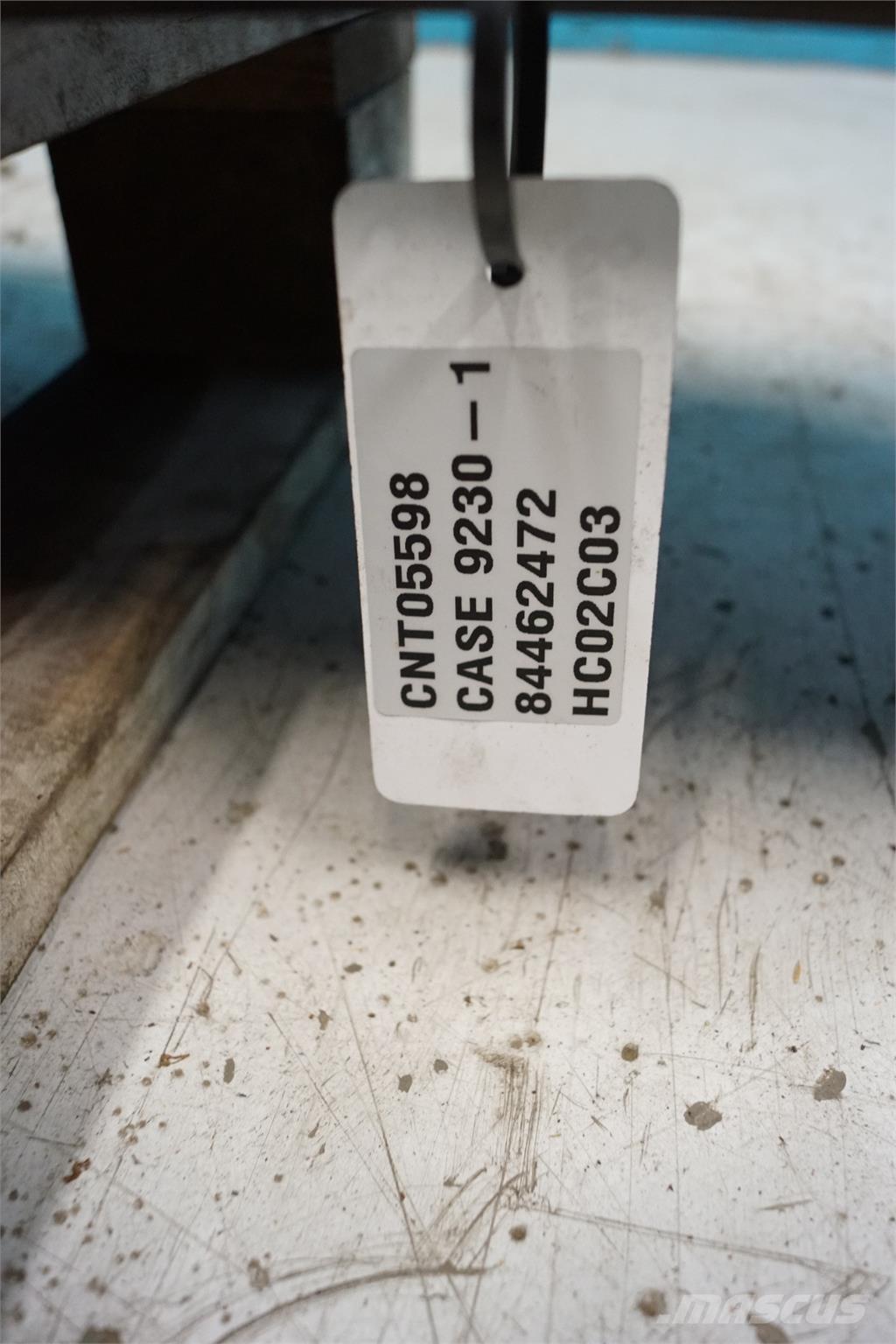 CASE 9230 Smilšu un sāls kaisītāji
