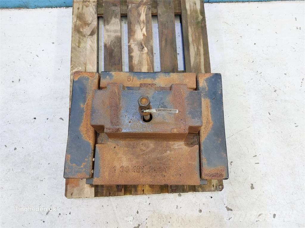 CASE CVX 120 Priekšējie svari