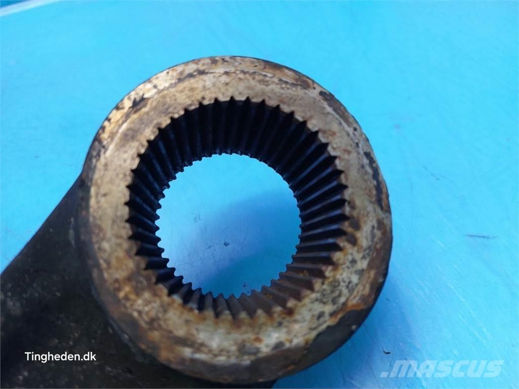 CASE Farmall 95A Cits traktoru papildaprīkojums