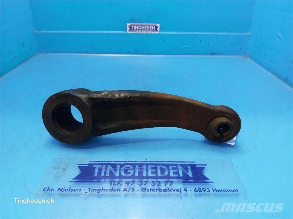 CASE Farmall 95A Cits traktoru papildaprīkojums