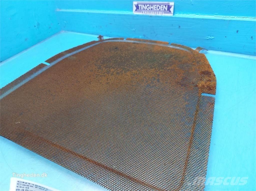 CASE Farmall 95A Cits traktoru papildaprīkojums