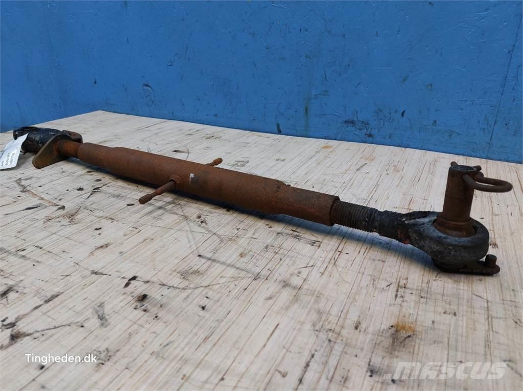 CASE Farmall 95A Cits traktoru papildaprīkojums