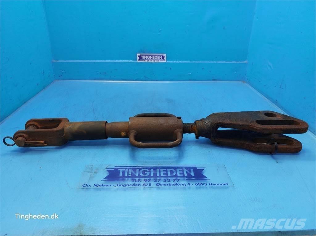CASE Farmall 95A Cits traktoru papildaprīkojums