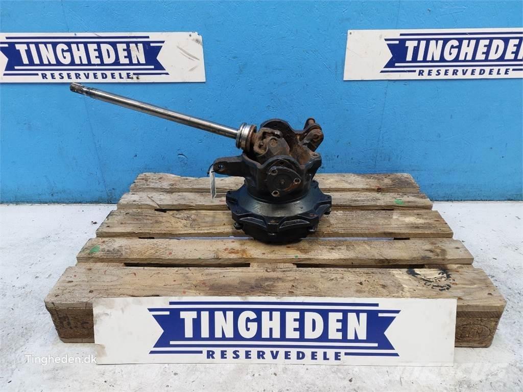 CASE Farmall 95A Cits traktoru papildaprīkojums