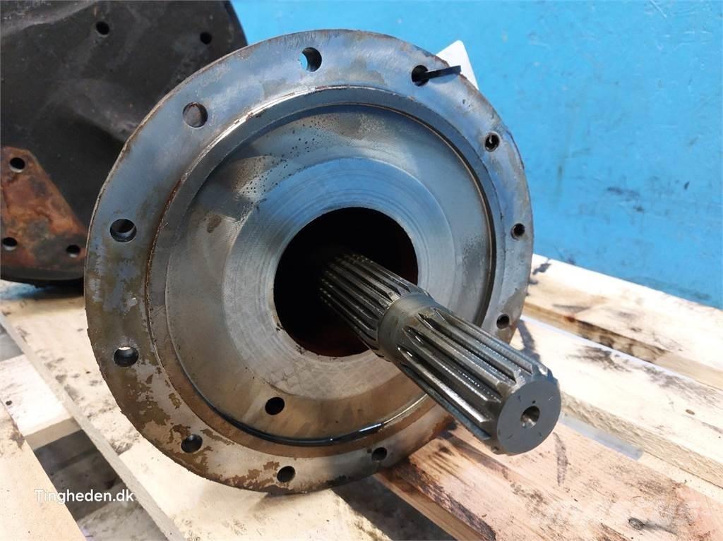 CASE Farmall 95A Cits traktoru papildaprīkojums