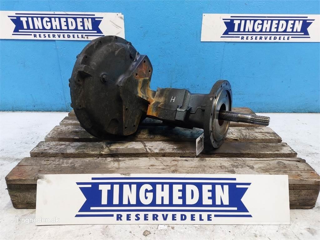 CASE Farmall 95A Cits traktoru papildaprīkojums