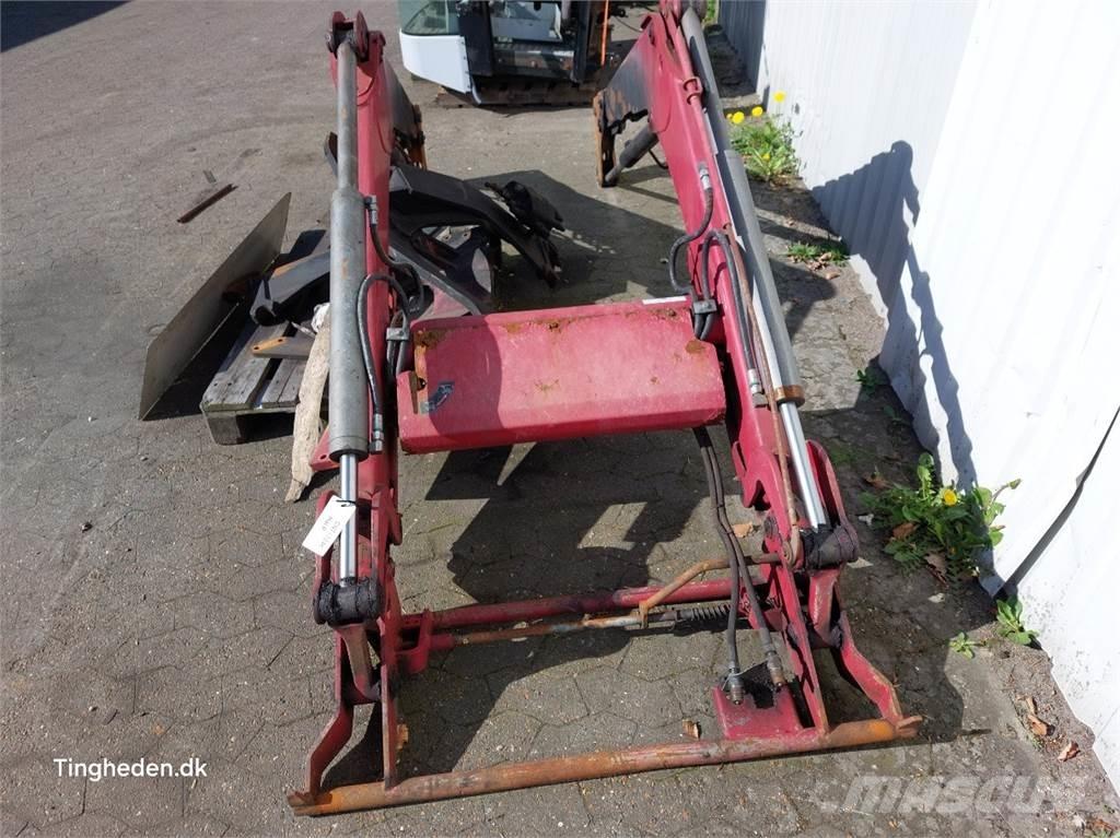 CASE Farmall 95A Frontālo iekrāvēju papildaprīkojums